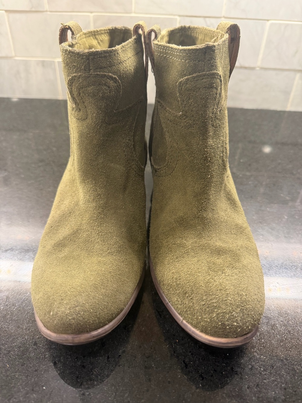 Lucky Brand Olive Green Suede Western Ankle Booties Women’s 8.5 - Picture 3 of 6